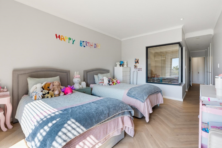 3 Bedroom Property for Sale in Higgovale Western Cape